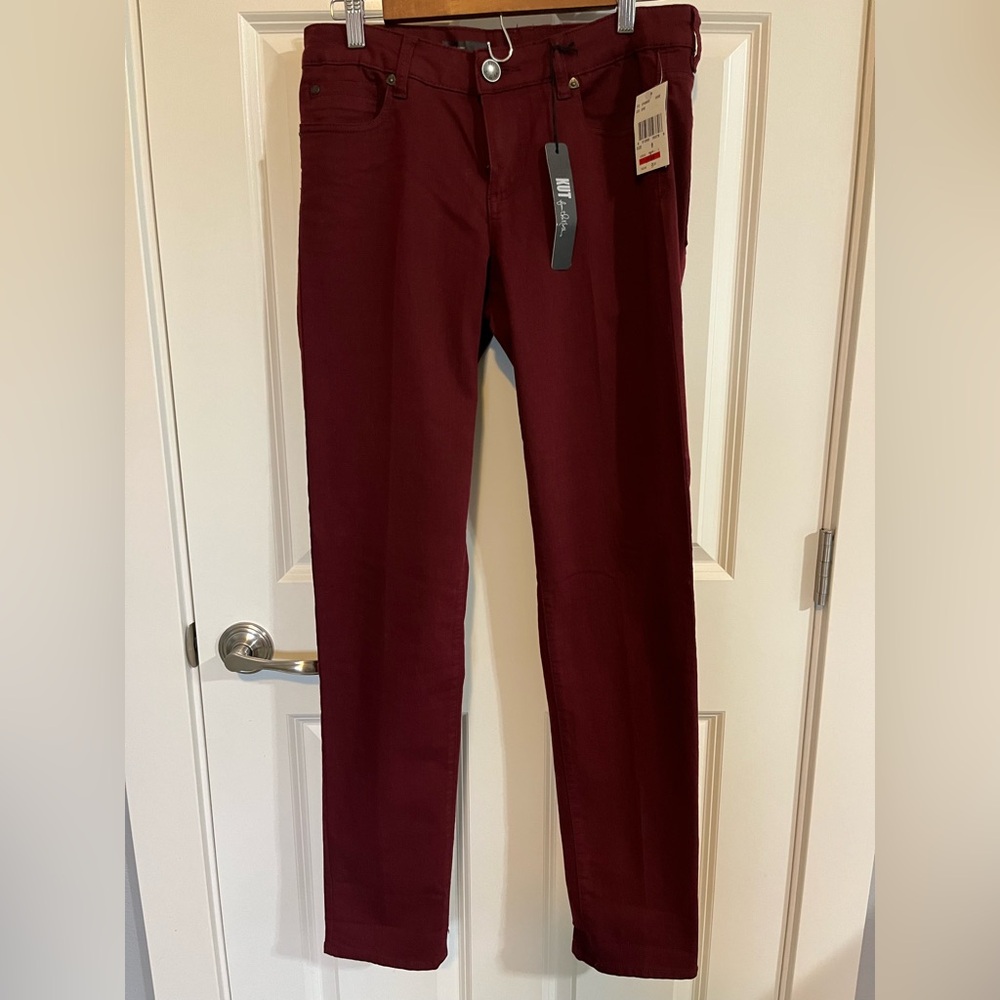 Kut from the Kloth Diana Skinny Wine Pants size 8, 32” inseam